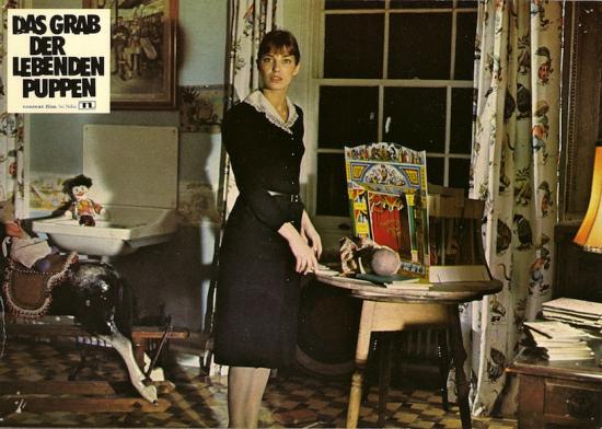 jane-birkin-das-grab-der-lebenden-puppen-dark-places-le-manoir-des-fantasmes.jpg