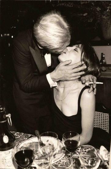 jane-birkin-et-klaus-kinski-soiree-post-cesar-agence-angeli-fotoservizi-s-girella-italie.jpg