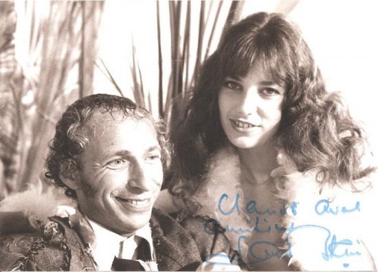 Jane Birkin film La moutarde me monte au nez de Claude Zidi, photo de plateau, dédicace
